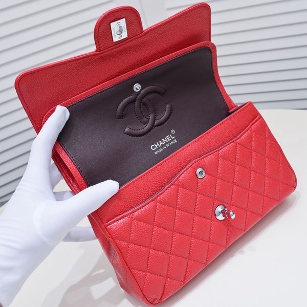 シャネルバッグ角部分ディテール